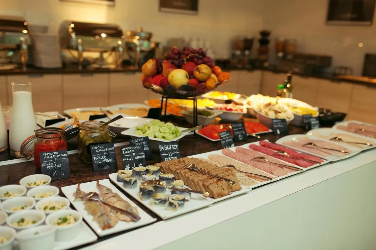 Отель Novotel Gdansk Centrum